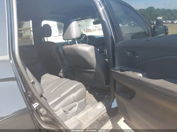 5FNYF8H68PB027015 2023 HONDA PASSPORT - Image 8