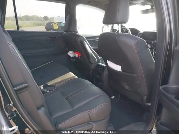 5FNYF8H69NB501499 2022 HONDA PASSPORT - Image 8