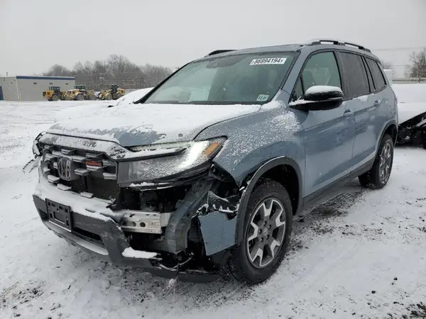 5FNYF8H69PB000938 2023 HONDA PASSPORT - Image 1