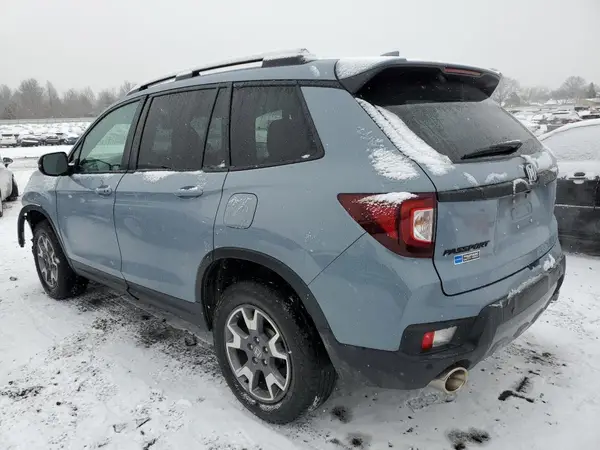 5FNYF8H69PB000938 2023 HONDA PASSPORT - Image 2