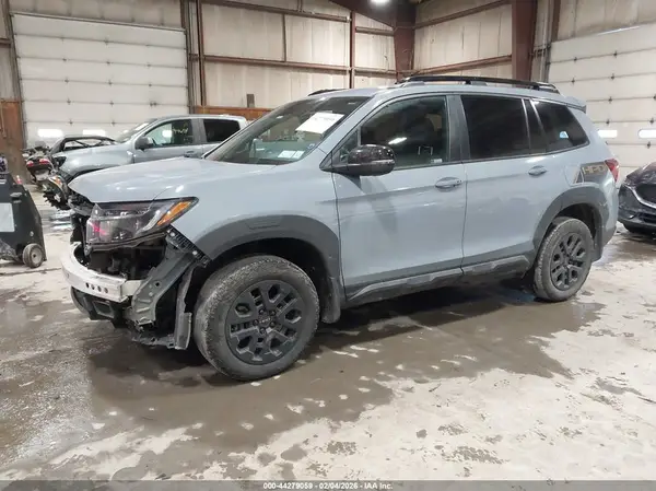 5FNYF8H69PB035897 2023 HONDA PASSPORT - Image 2
