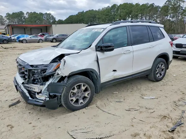 5FNYF8H69PB037875 2023 HONDA PASSPORT - Image 1