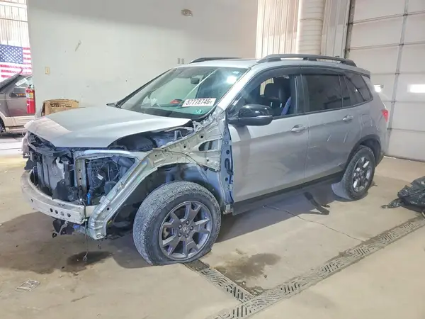 5FNYF8H69RB004572 2024 HONDA PASSPORT - Image 1