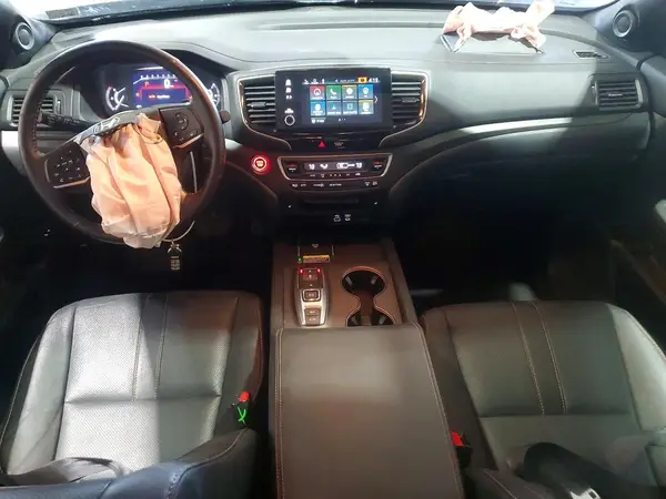 5FNYF8H69RB004572 2024 HONDA PASSPORT - Image 8