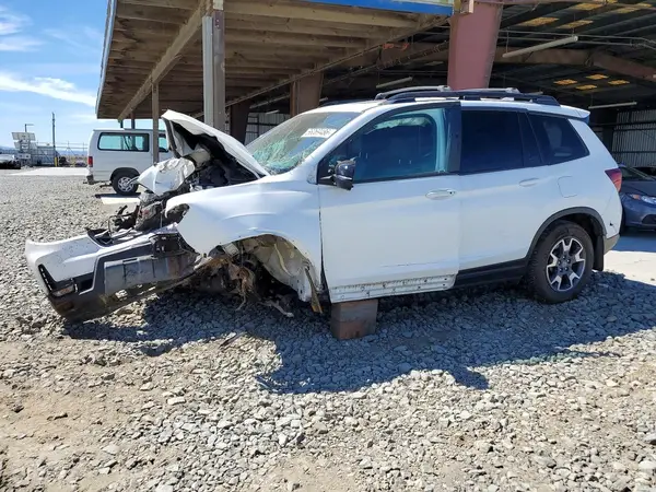5FNYF8H6XNB001318 2022 HONDA PASSPORT - Image 1