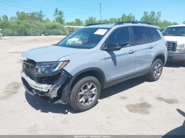 5FNYF8H6XNB023013 2022 HONDA PASSPORT - Image 2