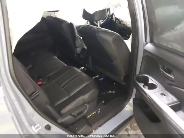 5FNYF8H6XNB023206 2022 HONDA PASSPORT - Image 8