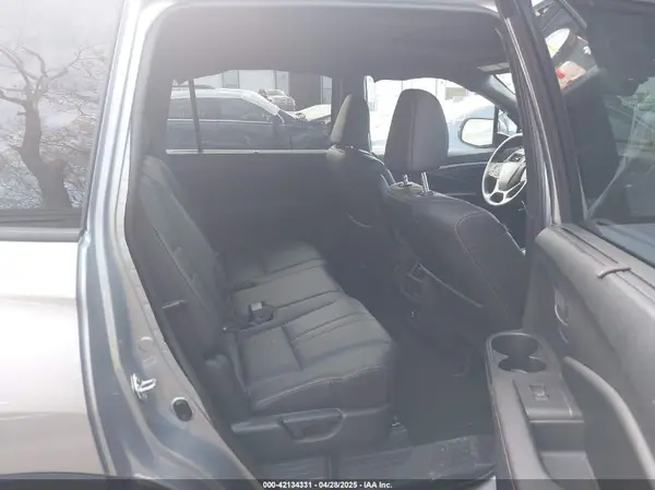 5FNYF8H6XPB044222 2023 HONDA PASSPORT - Image 8