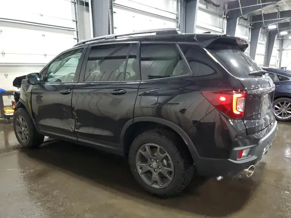 5FNYF8H6XSB004473 2025 HONDA PASSPORT - Image 2