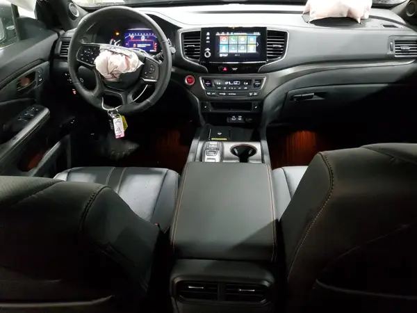 5FNYF8H6XSB004473 2025 HONDA PASSPORT - Image 8