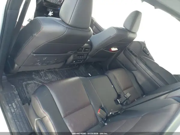5FNYF8H80RB007409 2024 HONDA PASSPORT - Image 8