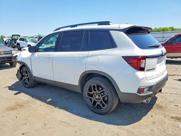 5FNYF8H81SB004069 2025 HONDA PASSPORT - Image 2
