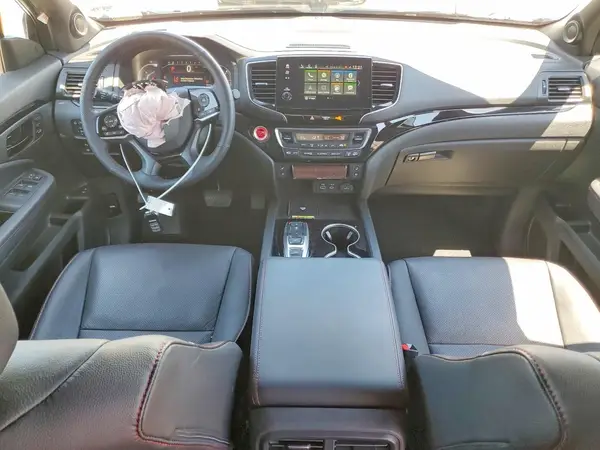 5FNYF8H81SB004069 2025 HONDA PASSPORT - Image 8