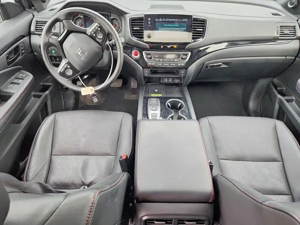 5FNYF8H84RB002567 2024 HONDA PASSPORT - Image 8