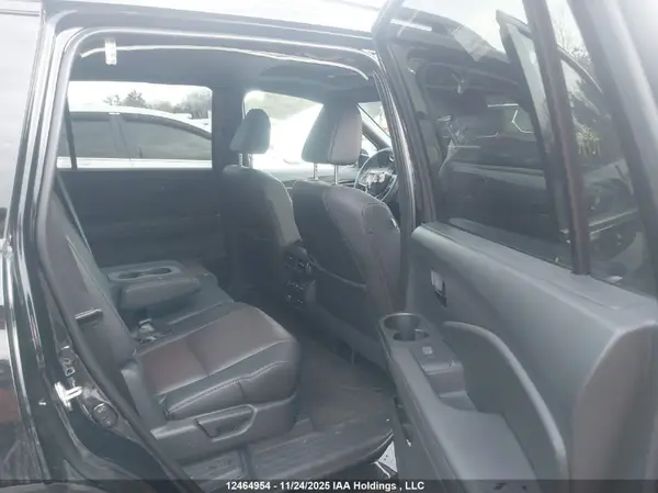 5FNYF8H84SB500595 2025 HONDA PASSPORT - Image 8