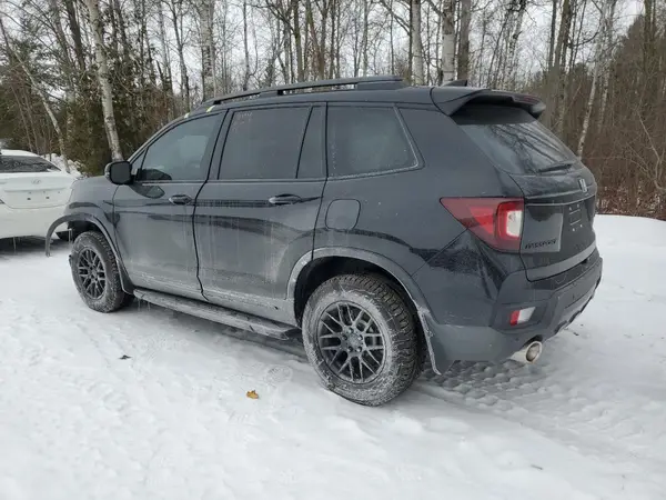 5FNYF8H86RB500382 2024 HONDA PASSPORT - Image 2