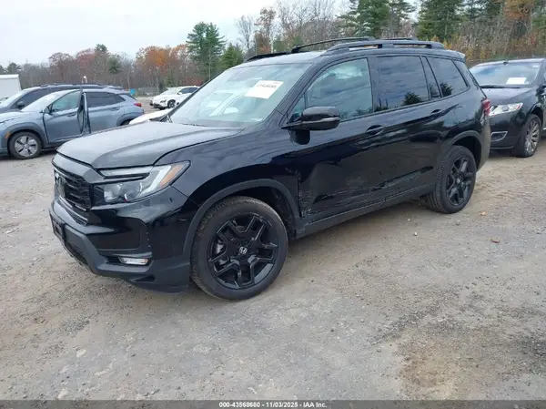 5FNYF8H86SB009252 2025 HONDA PASSPORT - Image 2