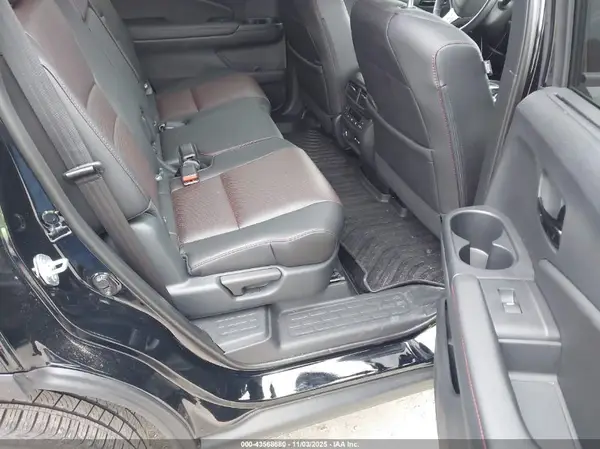 5FNYF8H86SB009252 2025 HONDA PASSPORT - Image 8