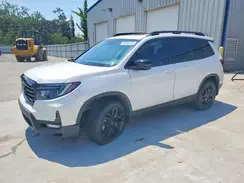5FNYF8H88RB005701 2024 HONDA PASSPORT