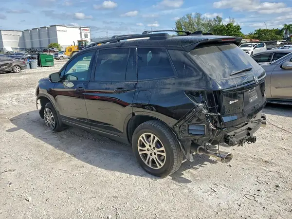 5FNYF8H88RB011160 2024 HONDA PASSPORT - Image 2