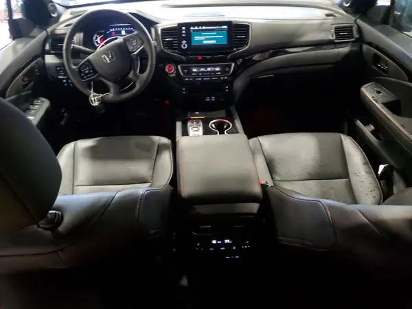 5FNYF8H88RB023986 2024 HONDA PASSPORT - Image 8