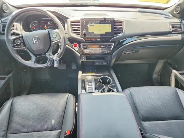5FNYF8H89RB009935 2024 HONDA PASSPORT - Image 8