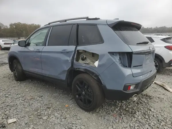 5FNYF8H89RB012060 2024 HONDA PASSPORT - Image 2