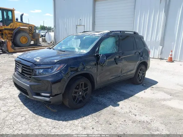 5FNYF8H89SB001789 2025 HONDA PASSPORT - Image 2