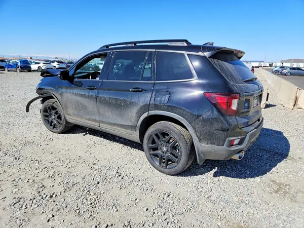 5FNYF8H8XSB005513 2025 HONDA PASSPORT - Image 2