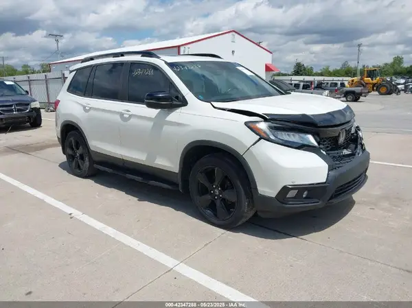 5FNYF8H90KB002211 2019 HONDA PASSPORT - Image 1