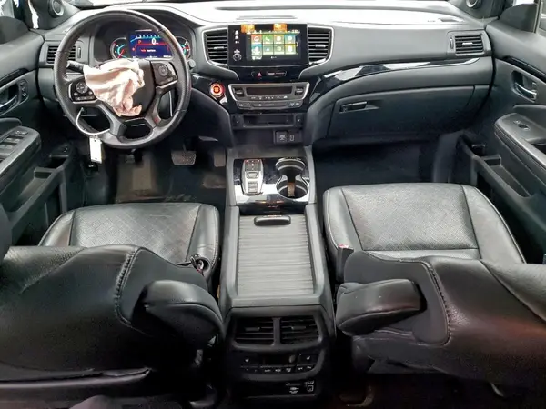 5FNYF8H90KB018635 2019 HONDA PASSPORT - Image 8