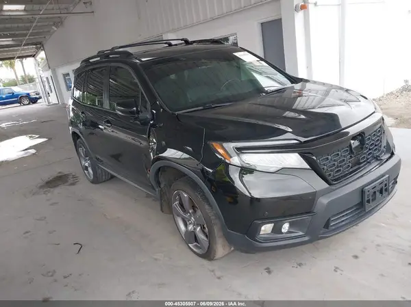 5FNYF8H90LB014361 2020 HONDA PASSPORT - Image 1
