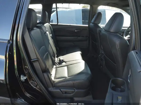 5FNYF8H91KB028784 2019 HONDA PASSPORT - Image 8