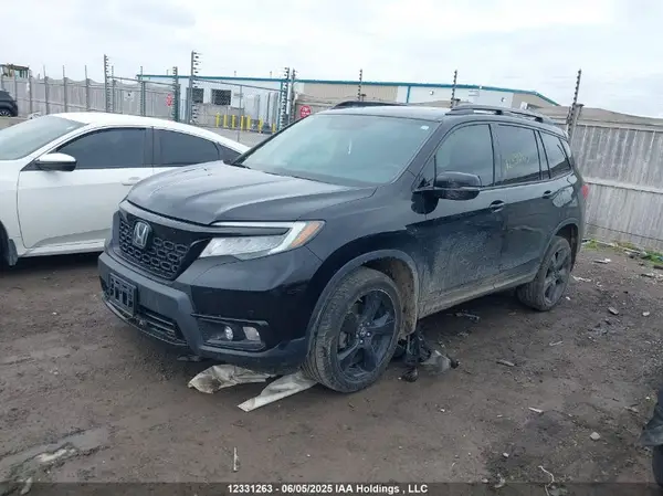 5FNYF8H91KB501776 2019 HONDA PASSPORT - Image 2