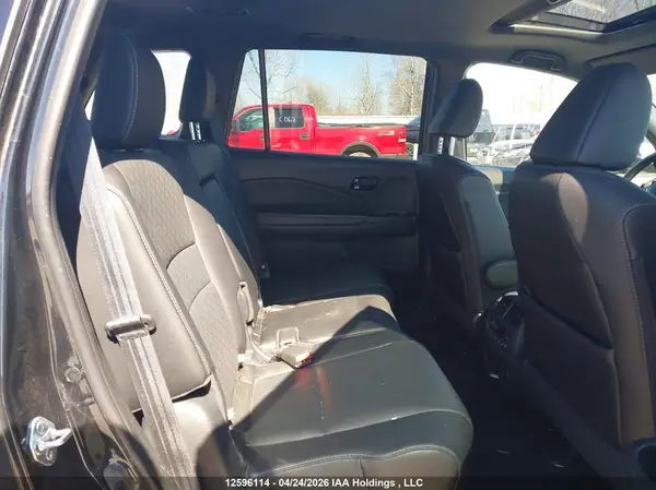 5FNYF8H91PB501476 2023 HONDA PASSPORT - Image 8