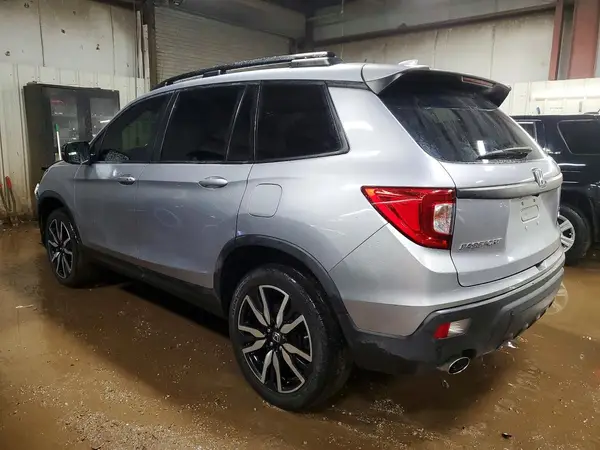 5FNYF8H92KB000525 2019 HONDA PASSPORT - Image 2