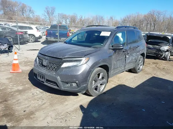 5FNYF8H92KB001173 2019 HONDA PASSPORT - Image 2