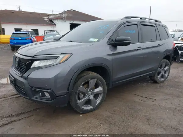 5FNYF8H92KB001822 2019 HONDA PASSPORT - Image 2