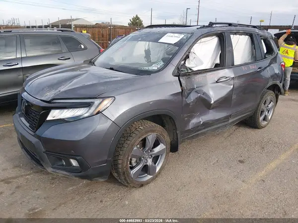 5FNYF8H92KB007930 2019 HONDA PASSPORT - Image 2