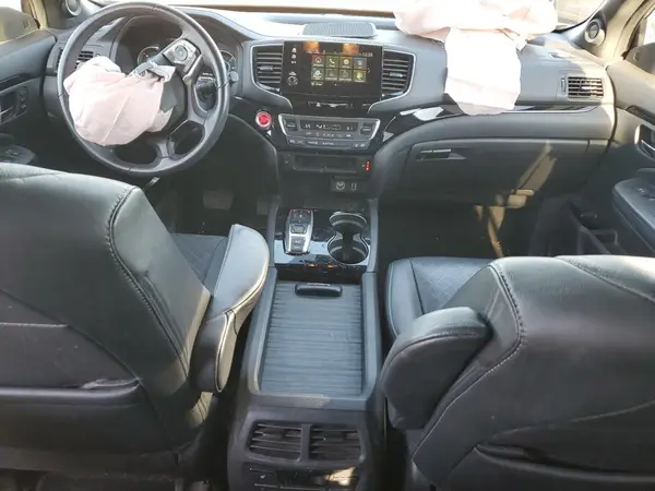 5FNYF8H92KB009029 2019 HONDA PASSPORT - Image 8
