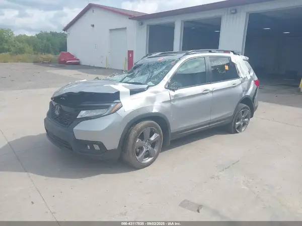 5FNYF8H92KB011685 2019 HONDA PASSPORT - Image 2