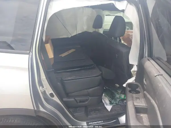 5FNYF8H92KB011685 2019 HONDA PASSPORT - Image 8