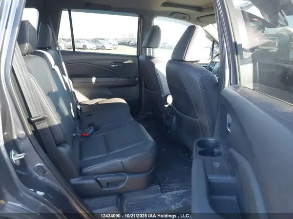5FNYF8H92KB502533 2019 HONDA PASSPORT - Image 8