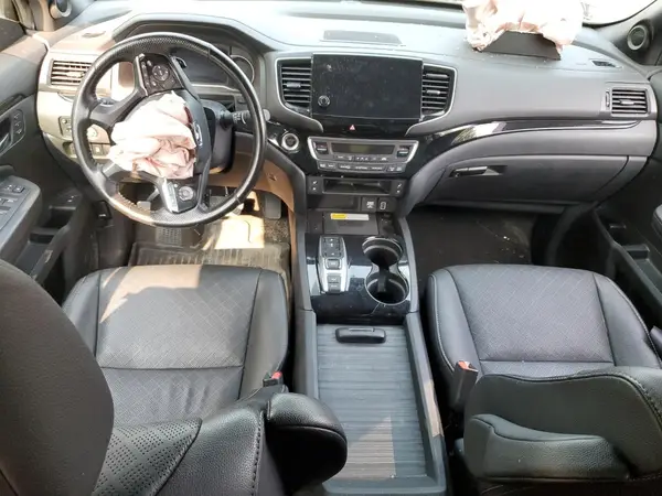 5FNYF8H93MB502205 2021 HONDA PASSPORT - Image 8