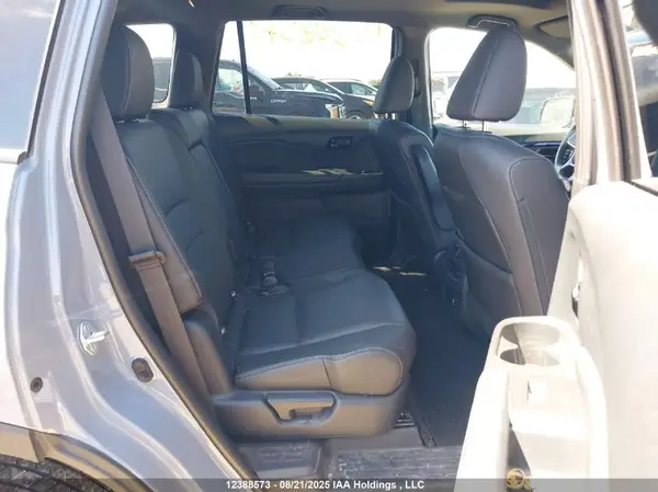 5FNYF8H93NB501136 2022 HONDA PASSPORT - Image 8