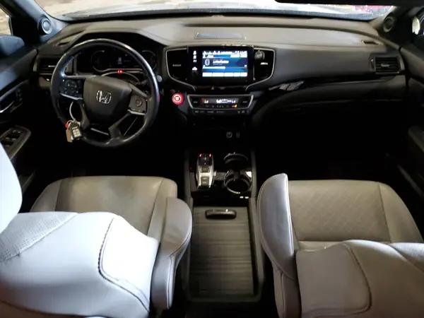 5FNYF8H94KB002261 2019 HONDA PASSPORT - Image 8