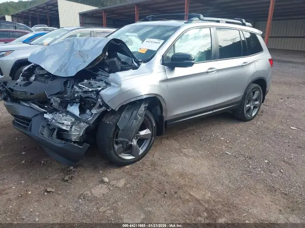 5FNYF8H94KB004348 2019 HONDA PASSPORT - Image 2