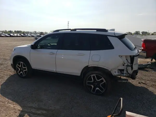 5FNYF8H94PB501827 2023 HONDA PASSPORT - Image 2
