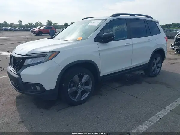 5FNYF8H95KB023815 2019 HONDA PASSPORT - Image 2