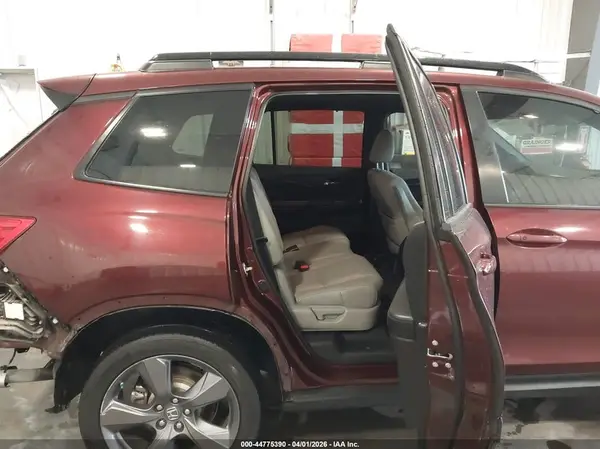 5FNYF8H96KB015237 2019 HONDA PASSPORT - Image 8